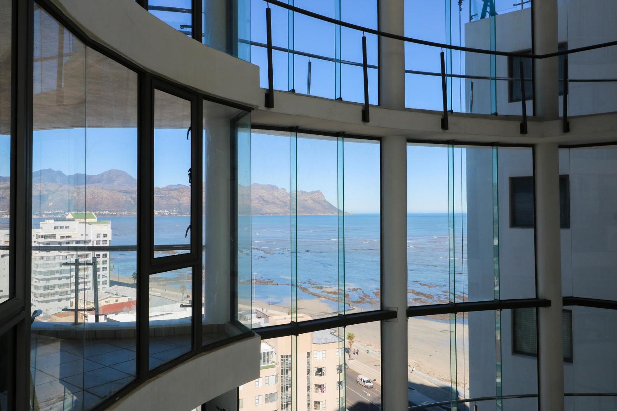 Apartment 1401 Hibernian Towers Luxury Self Catering Western Cape South Africa Cape Town