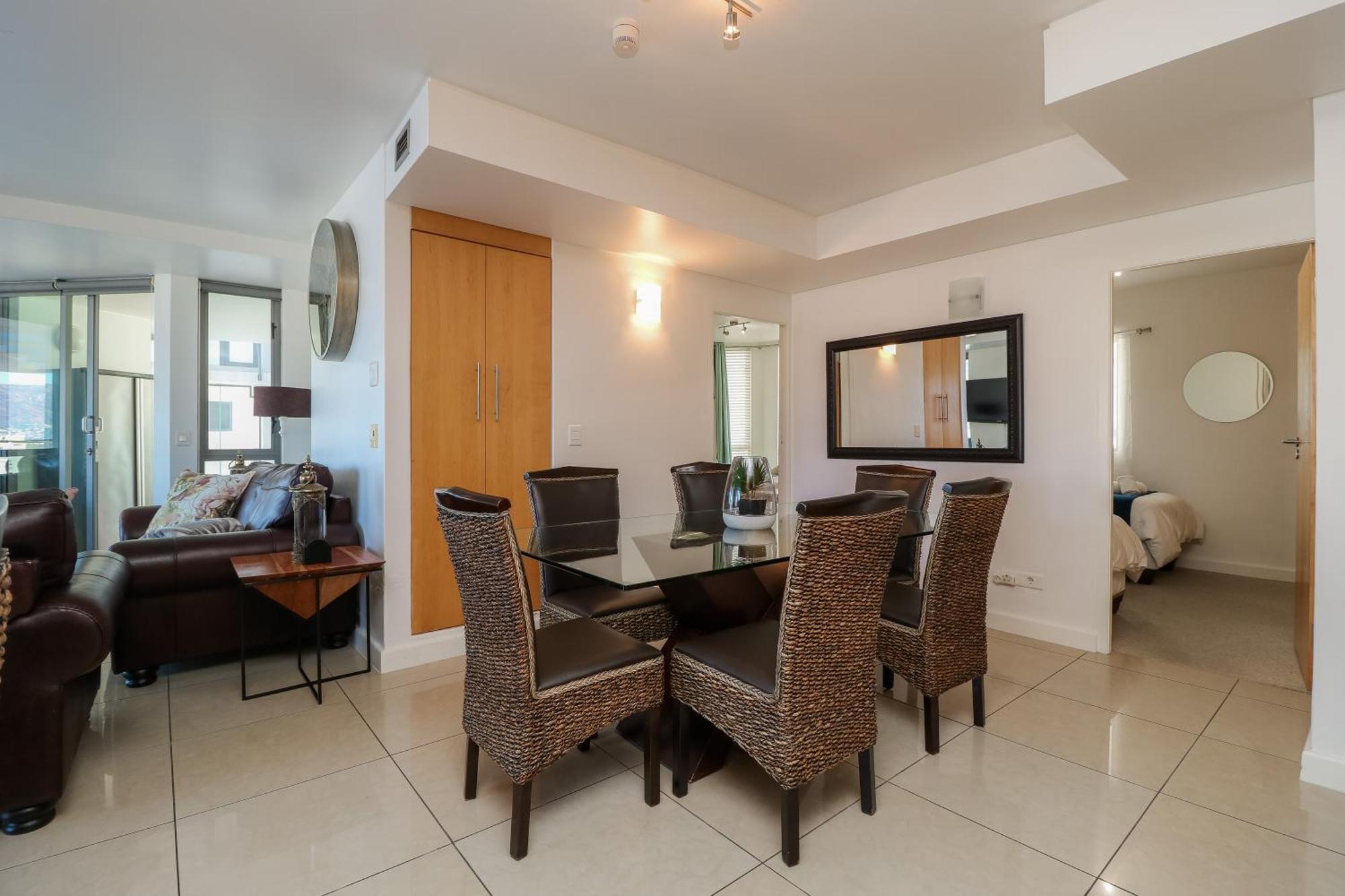 Apartment 1401 Hibernian Towers Luxury Self Catering Western Cape South Africa