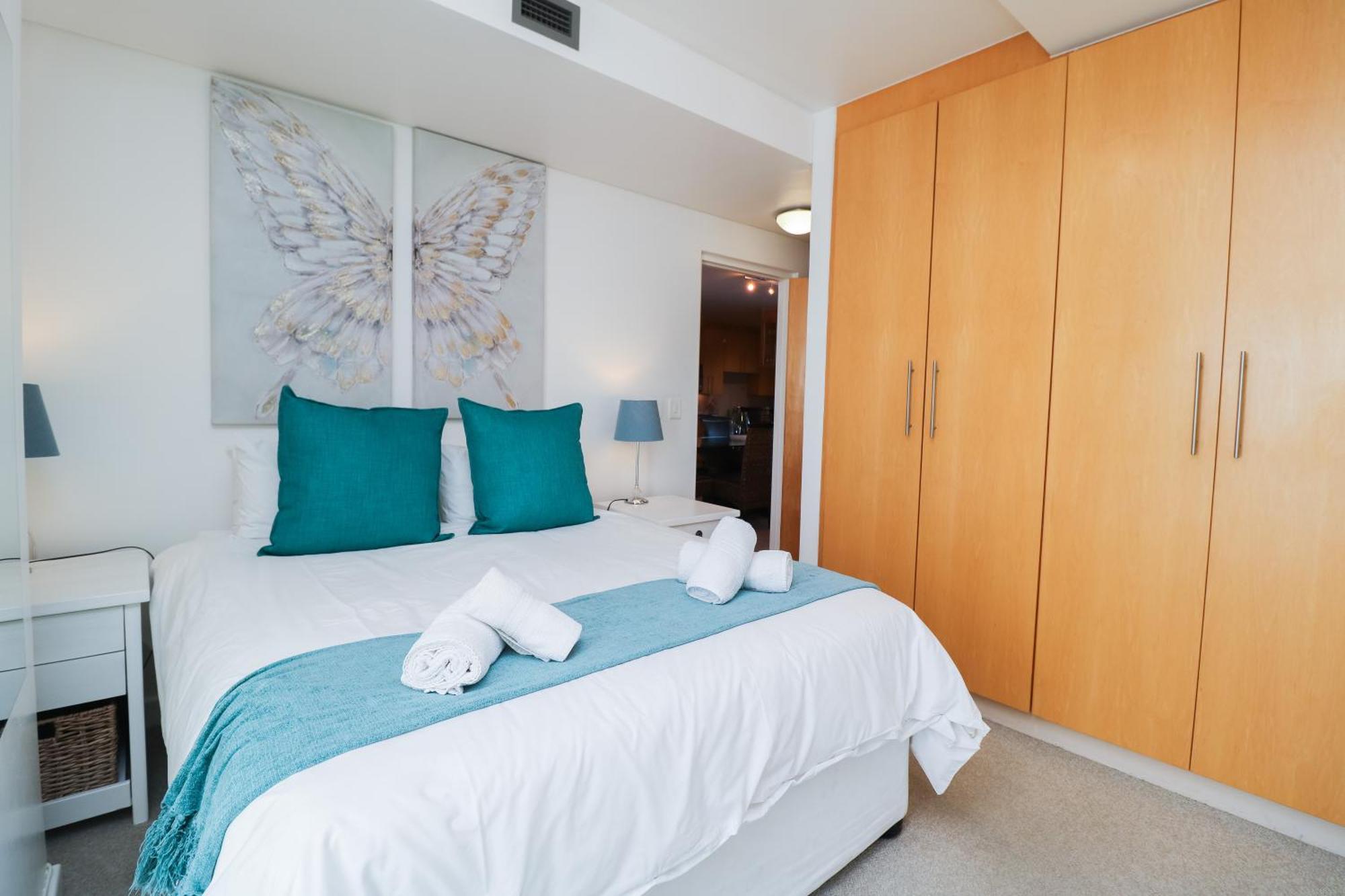 1401 Hibernian Towers Luxury Self Catering Western Cape South Africa *